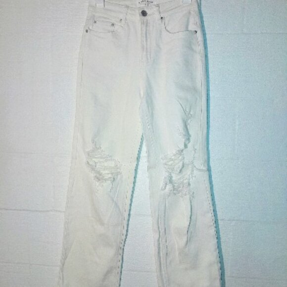 Almost Famous Women's Size 0 High Waisted Ripped Denim Jeans Off White Like New - Picture 1 of 9